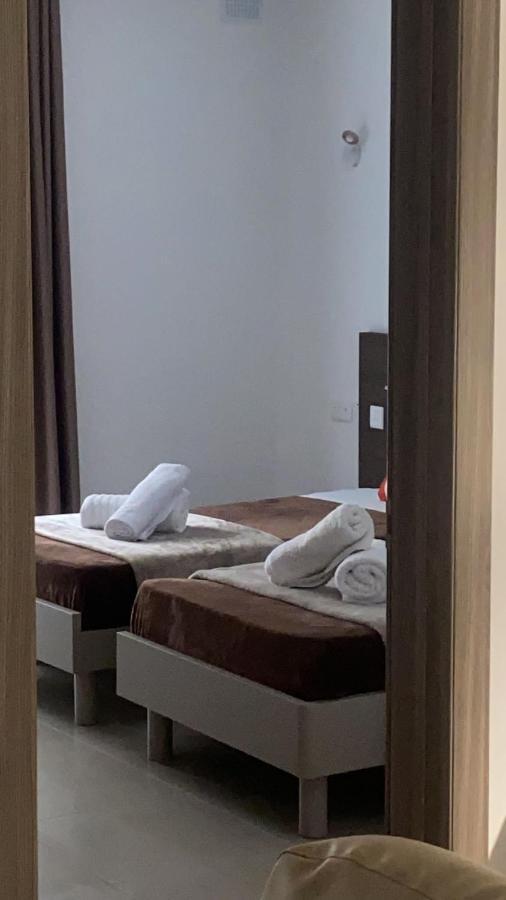 Point - Sir William Reid Appartement Gzira Buitenkant foto