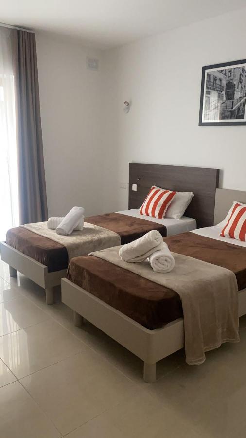 Point - Sir William Reid Appartement Gzira Buitenkant foto
